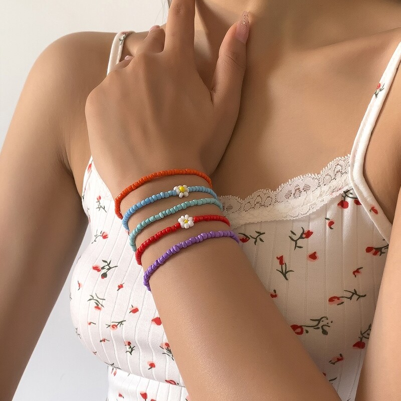 

5pcs Floral Beaded Bracelet, Multicolor