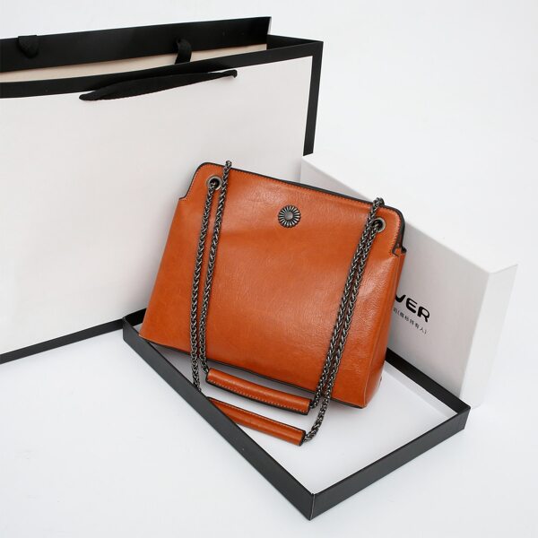 

Minimalist Chain Strap Tote Bag, Brown