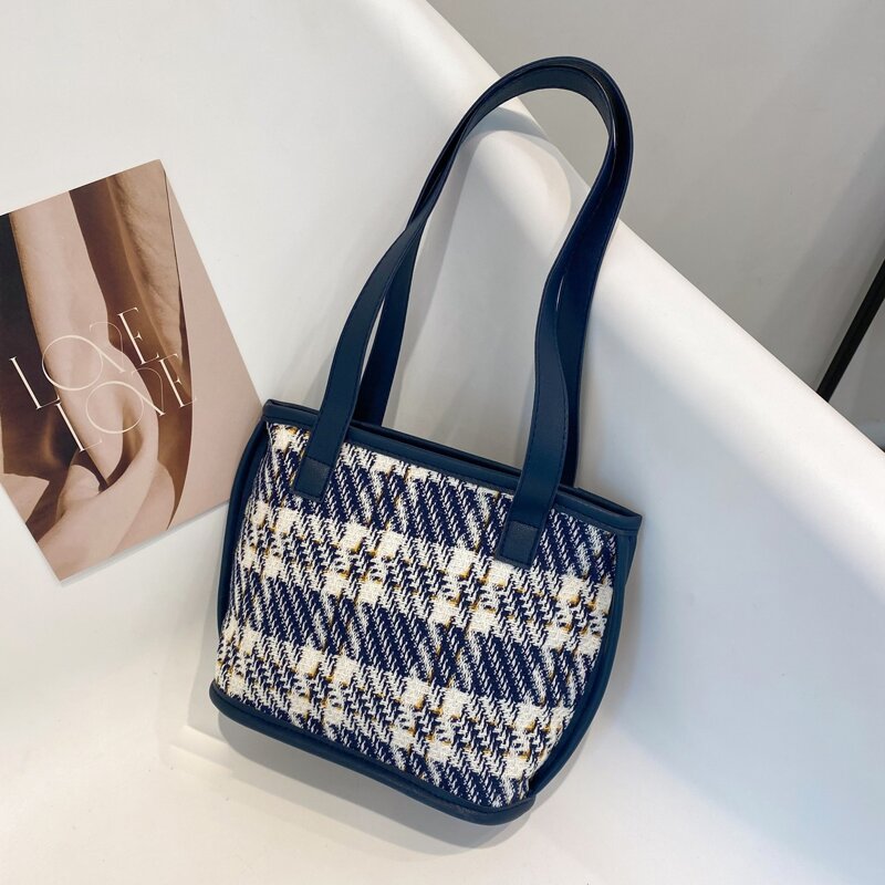 

Plaid Shoulder Bag, Navy blue