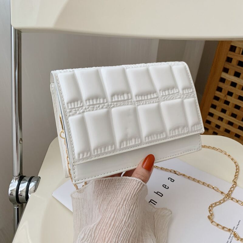 

Embossed Chain Bag, White