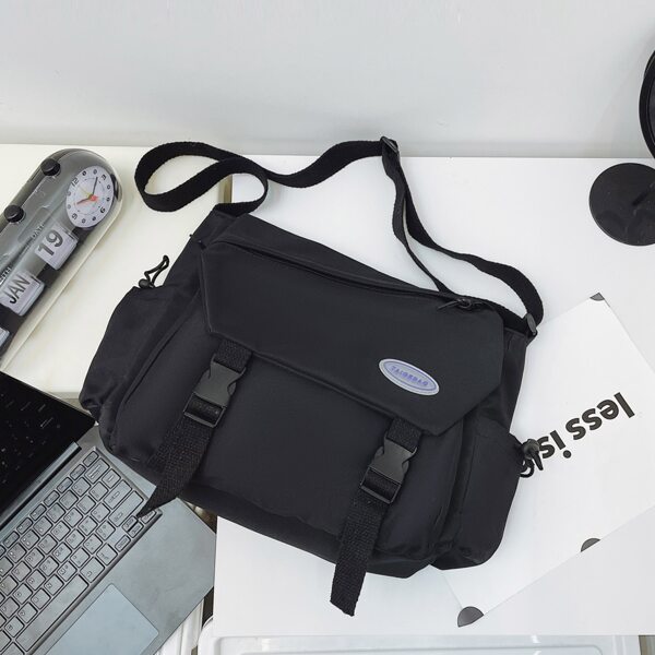 

Men Letter Flap Crossbody Bag, Black