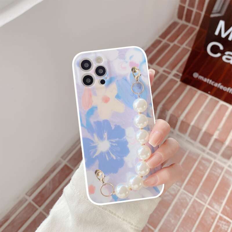 

Flower Pattern Phone Case With Faux Pearl Decor Hand Strap, Multicolor