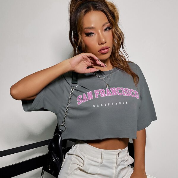 

Drop Shoulder Letter Graphic Crop Tee, Dark grey