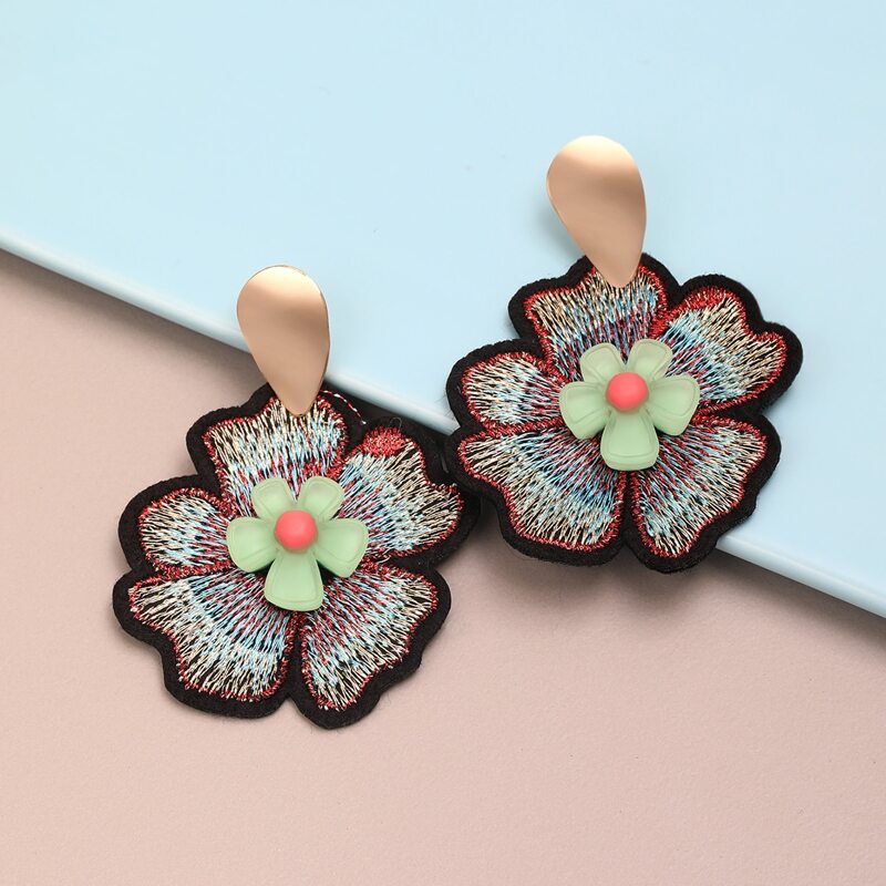 

Floral Embroidery Earrings, Multicolor