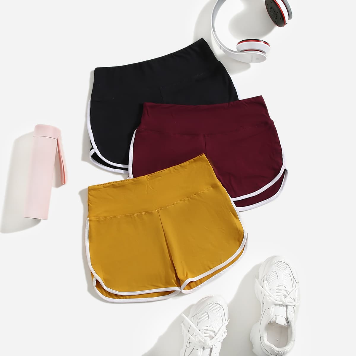 

3pcs Contrast Binding Dolphin Sports Shorts, Multicolor