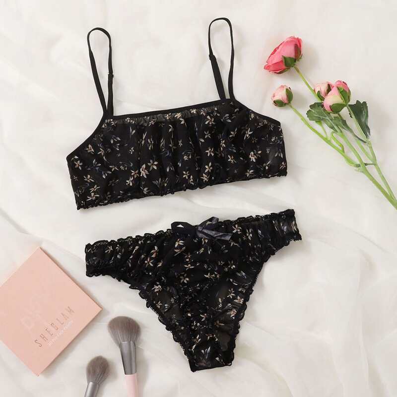 

Floral Print Lettuce Trim Lingerie Set, Black
