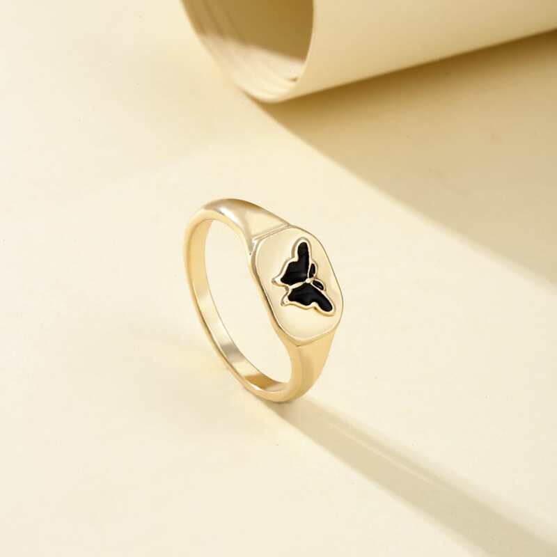 

Butterfly Decor Ring, Gold