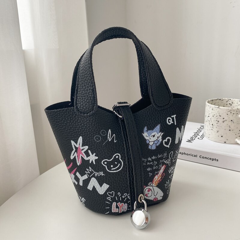 

Cartoon Print Letter Graphic Bucket Bag, Black