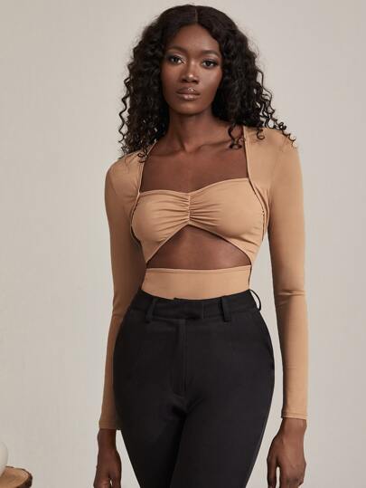 Ruched Bust Cut Out Tee