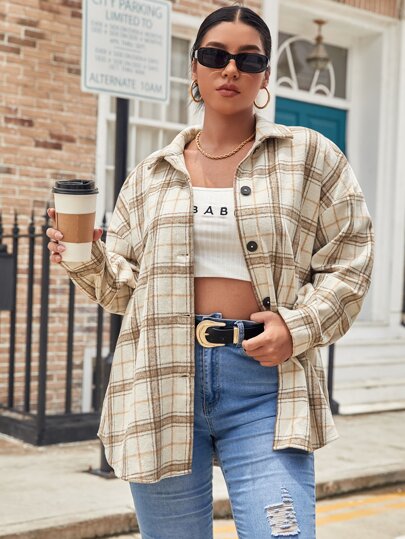 Abrigo con estampado de cuadros de hombros caídos