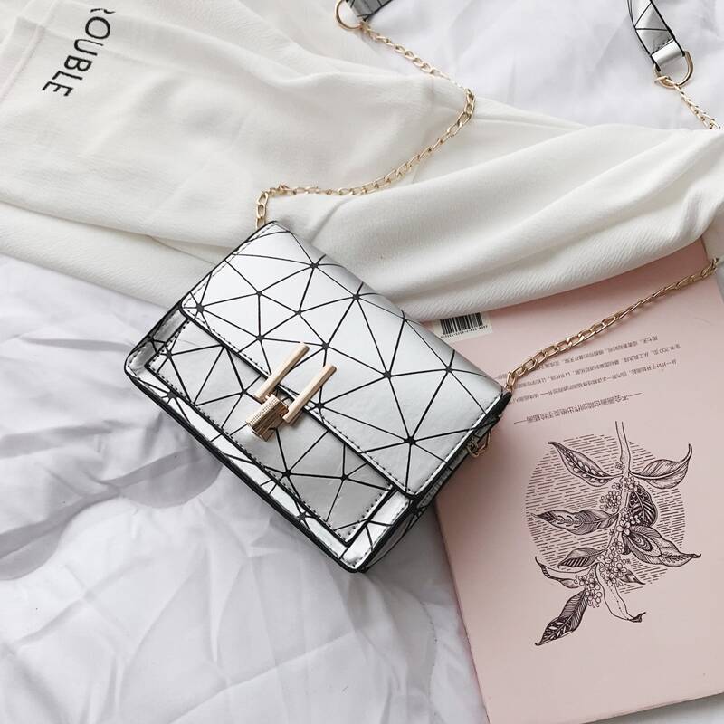 

Geometric Pattern Flap Crossbody Bag, Silver
