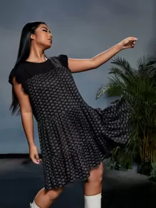 laNODO Plus Paper Boat Print Ruffle Sleeve Smock Dress - Black - View 1