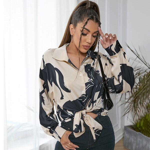 

Horse Print Knot Front Blouse, Multicolor