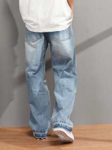 Manfinity Roghcode Loose Fit Men's Ripped Raw Cut Straight Leg Jeans - Light Wash - View 2