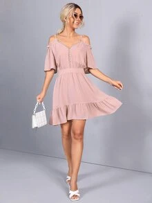 SHEIN 挖肩蕾絲邊綁結露背連衣裙 - 藕粉色 - 查看 3