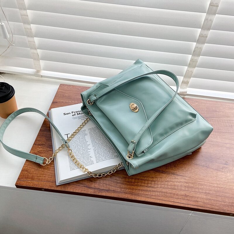 

Pocket Front Tote Bag, Mint green