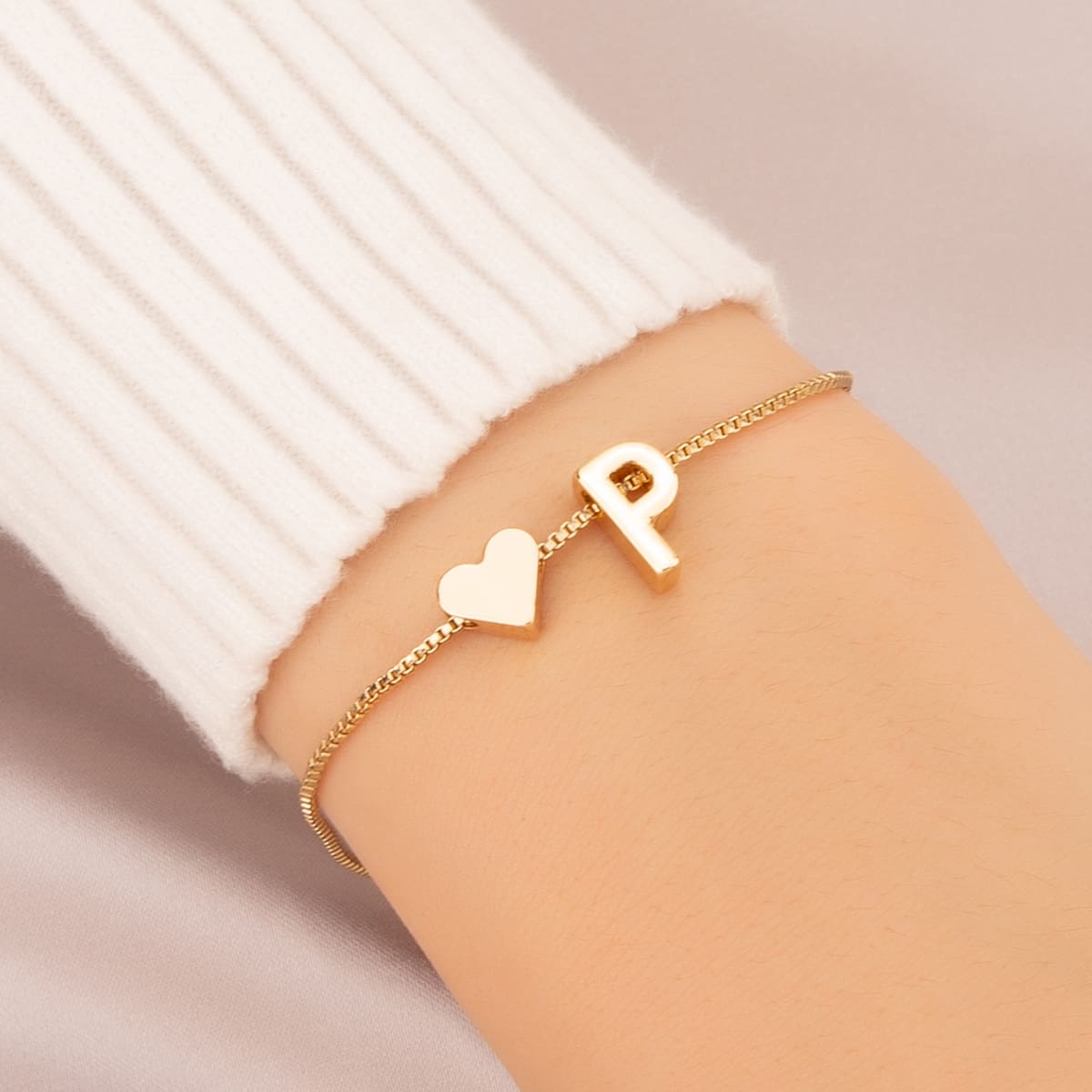 

Letter & Heart Decor Bracelet, Gold