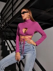 Camiseta corta de cuello cisne con abertura con cordón - Rojo violeta - Ver 4