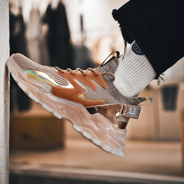 

Men Holographic Chunky Sneakers, Brown