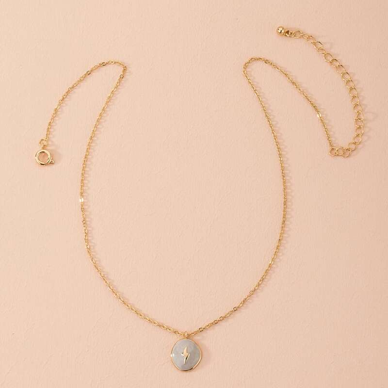 

Geo Pendant Chain Necklace, Gold