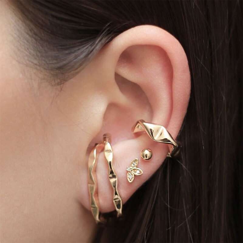 

4pcs Rhinestone Decor Earrings, Gold