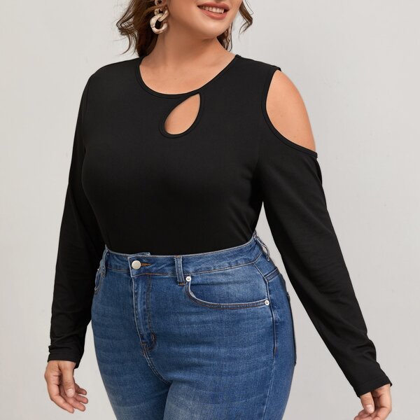 

Plus Solid Cut Out Tee, Black