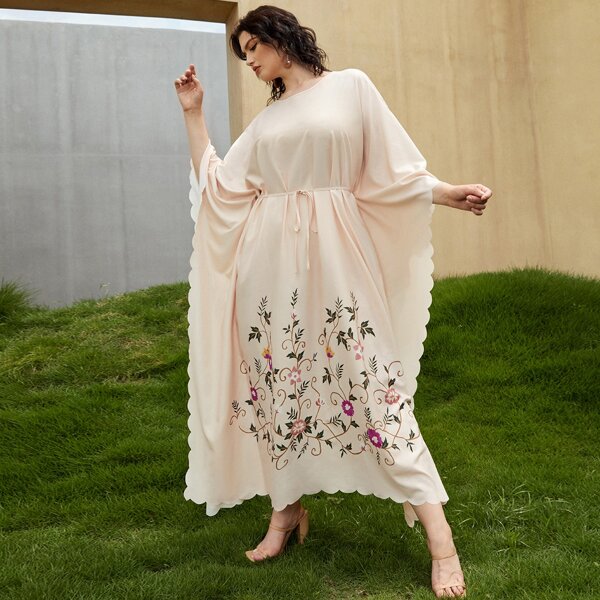 

Plus Floral Print Scallop Trim Batwing Sleeve Dress, Apricot