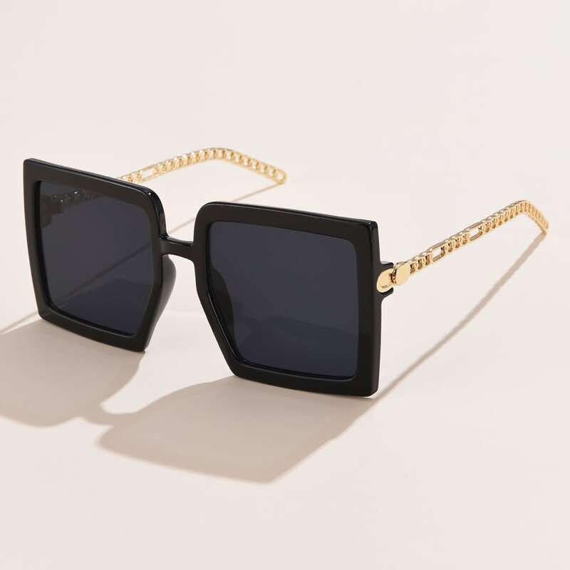 

Square Frame Sunglasses