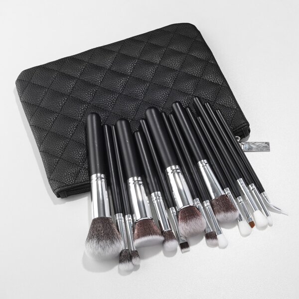 

15pcs Makeup Brush & 1pc Quilted Storage Bag, Black
