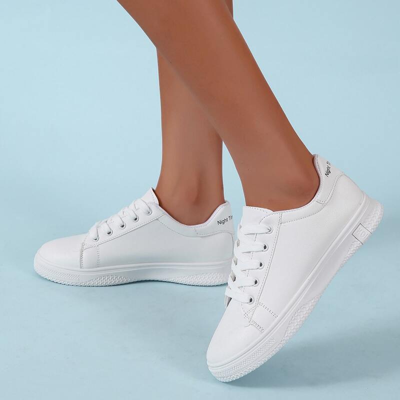

Minimalist Lace-up Front Skate Shoes, White