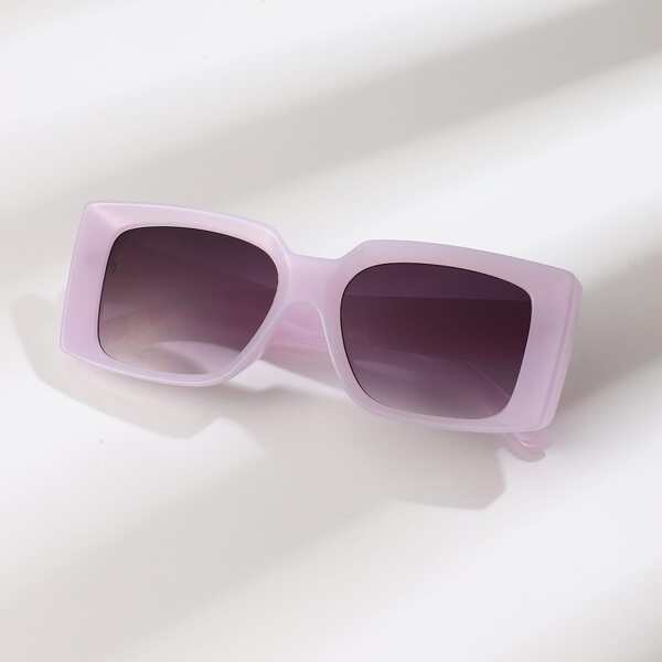 

Square Frame Sunglasses