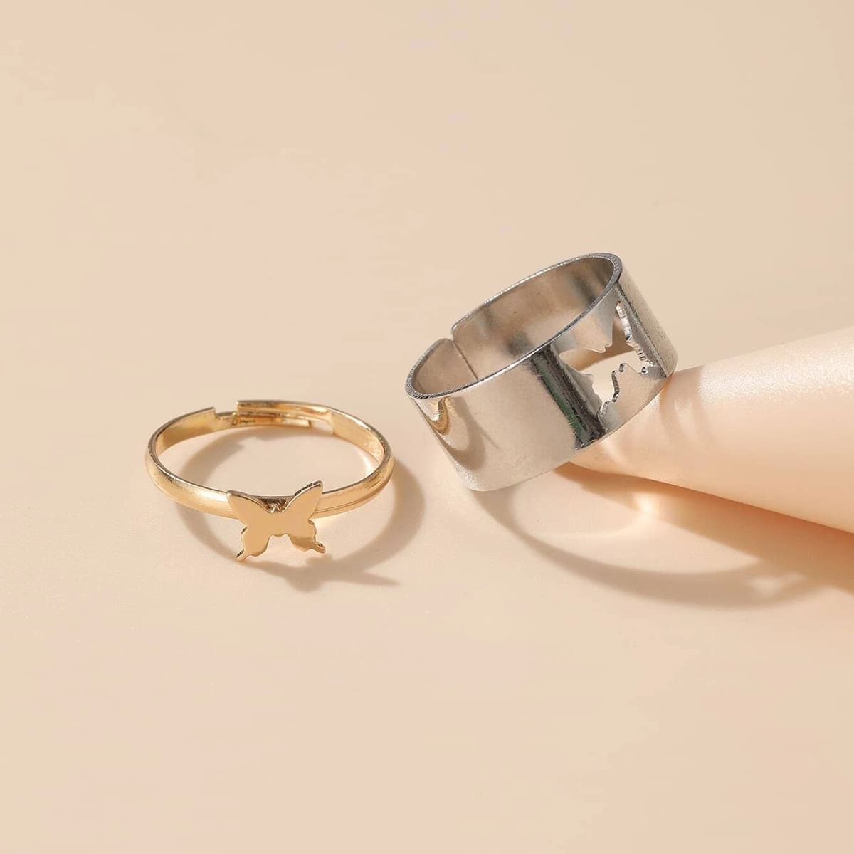 

2pcs Butterfly Decor Ring, Silver