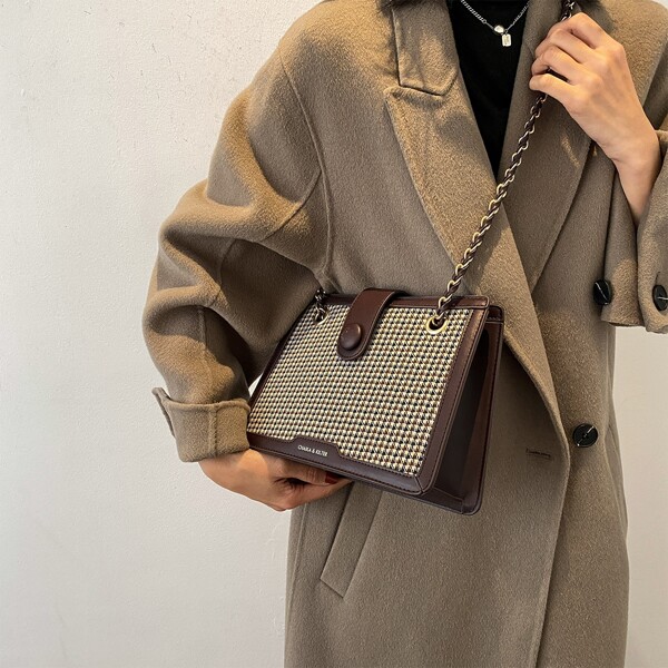 

Houndstooth Pattern Chain Shoulder Bag, Coffee brown