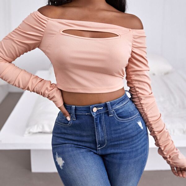 

Off Shoulder Ruched Sleeve Cut Out Crop Tee, Baby pink