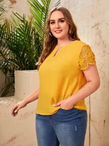 SHEIN Clasi Blus Ukuran Plus Tombol Kontras Lace Plain Casual - Jahe - View 3