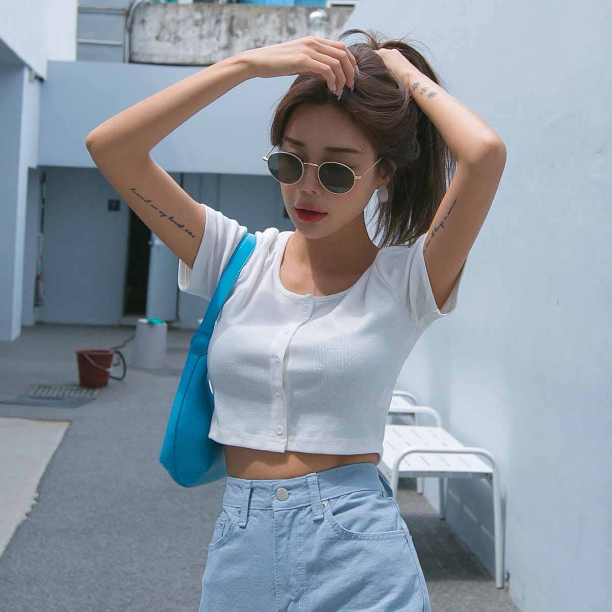 

Button Front Crop Top, White