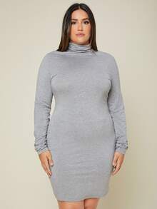 SHEIN BASICS 大碼高領素色緊身連衣裙 - 淺灰色 - 查看 5