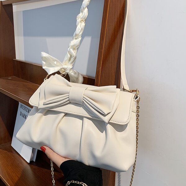 

Bow Decor Flap Ruched Bag, Beige