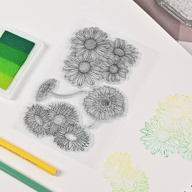 

4pcs Daisy Pattern Stamp, Clear