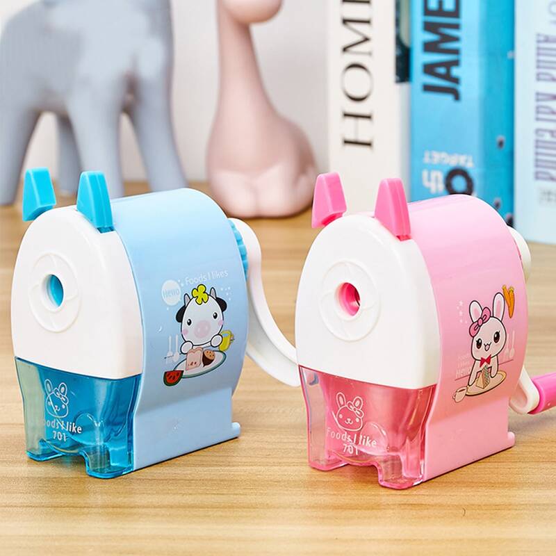 

1pc Cartoon Graphic Random Pencil Sharpener, Multicolor