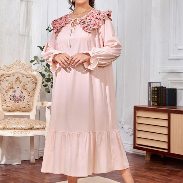 

Plus Contrast Floral Doll Collar Night Dress, Baby pink