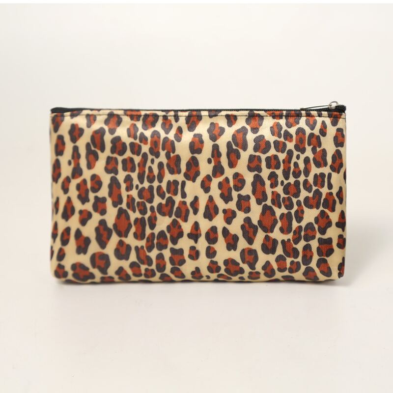 

Leopard Zipper Makeup Bag, Multicolor