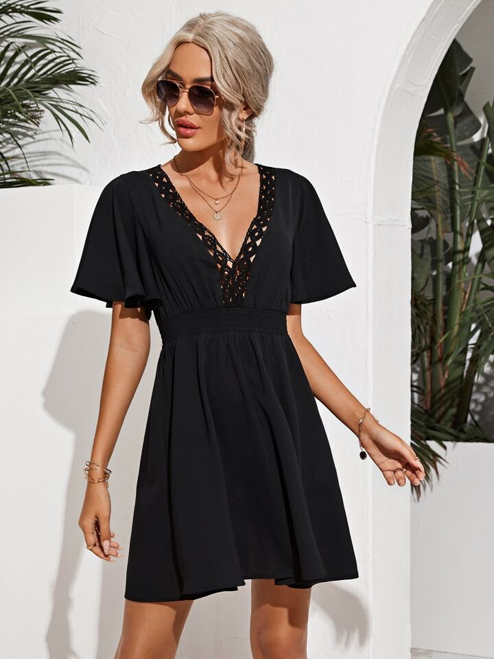 Our Butterfly Sleeve Solid Dress is such a vibe - ROMWE