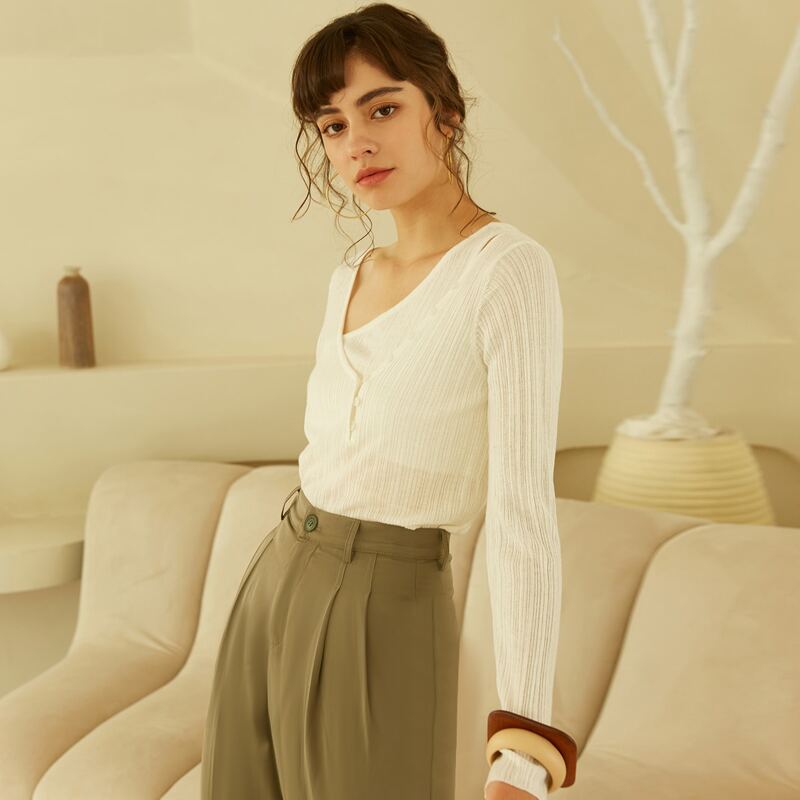 

Asymmetrical Shoulder Ribbed Knit Sweater, White