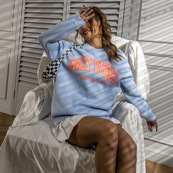

Slogan Graphic Drop Shoulder Sweatshirt, Baby blue