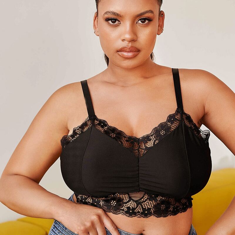

Plus Contrast Floral Lace Longline Bralette, Black