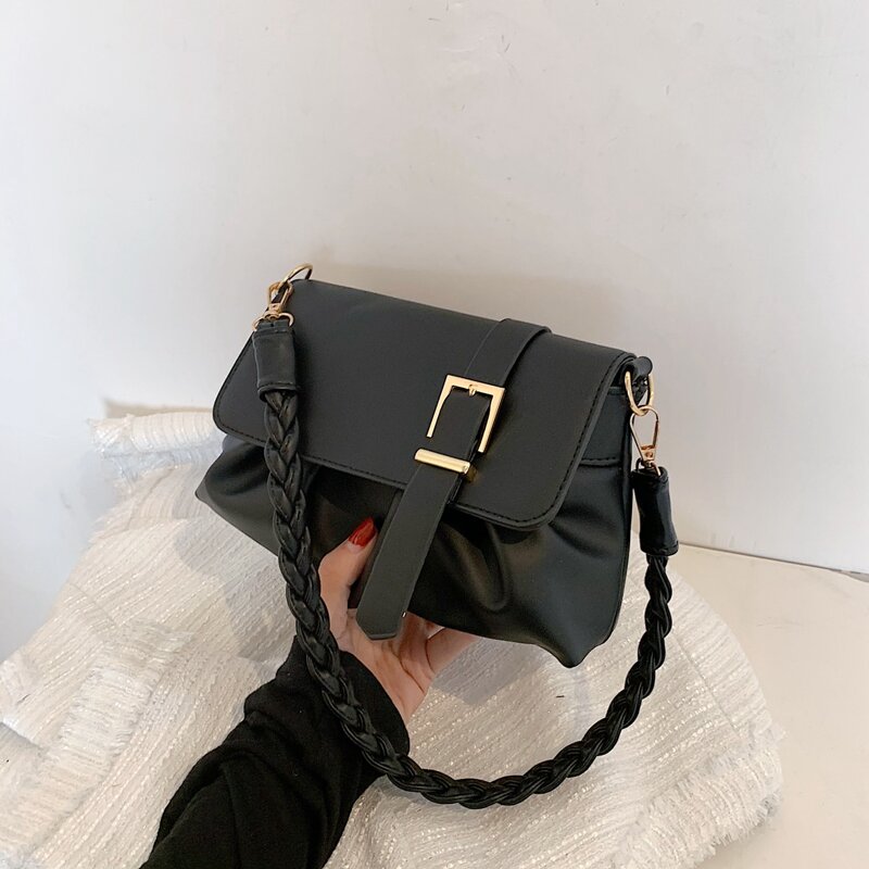 

Buckle Decor Ruched Design Shoulder Bag, Black