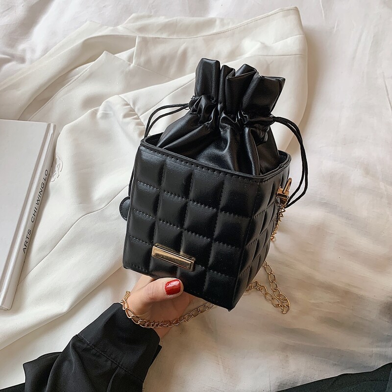 

Quilted Chain Strap Box Bag, Black