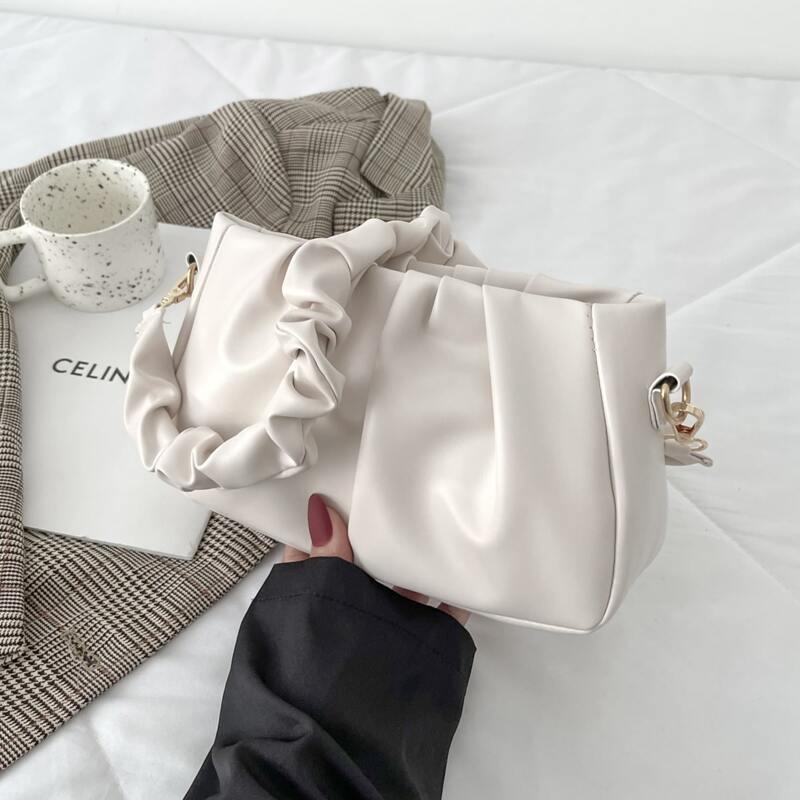 

Ruched Design Shoulder Bag, White