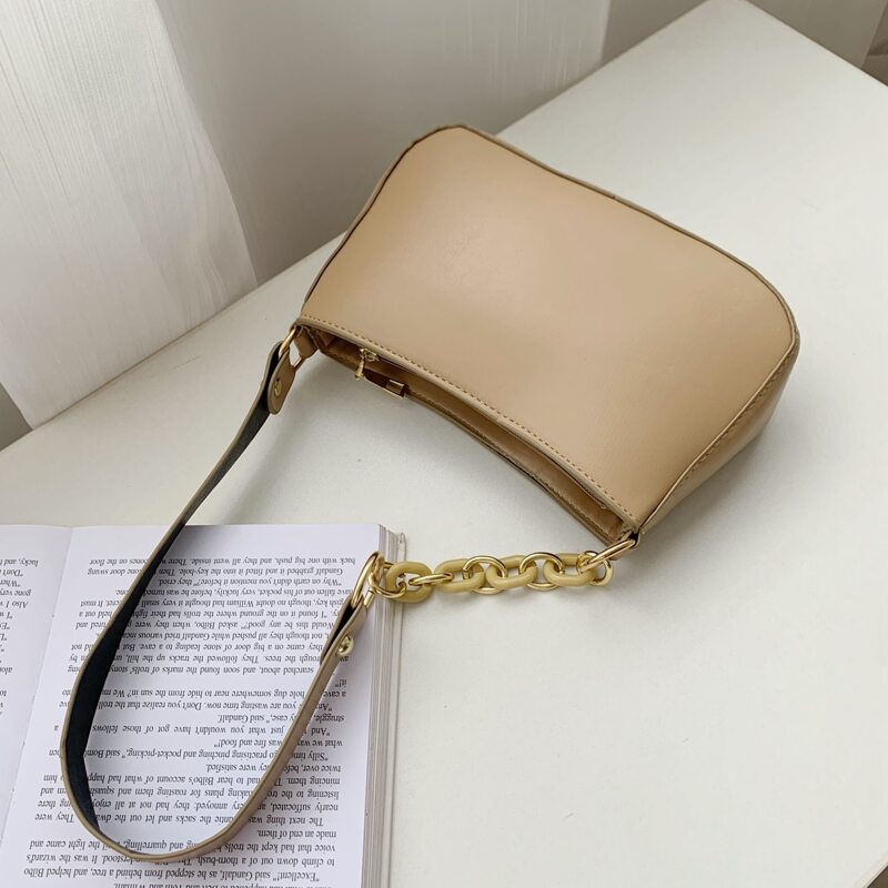 

Minimalist Shoulder Bag, Khaki